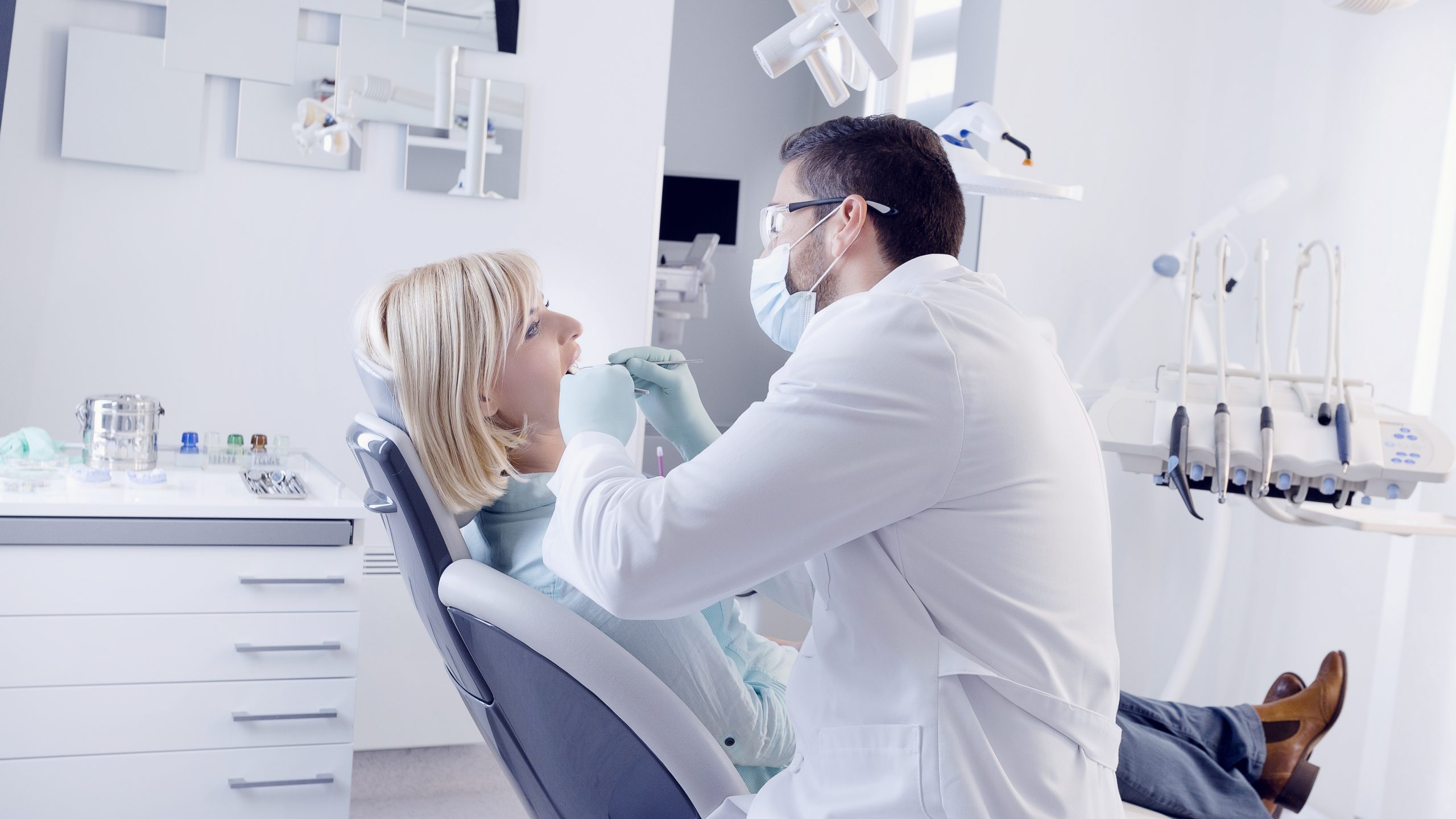 Dentist in Adelanto, CA